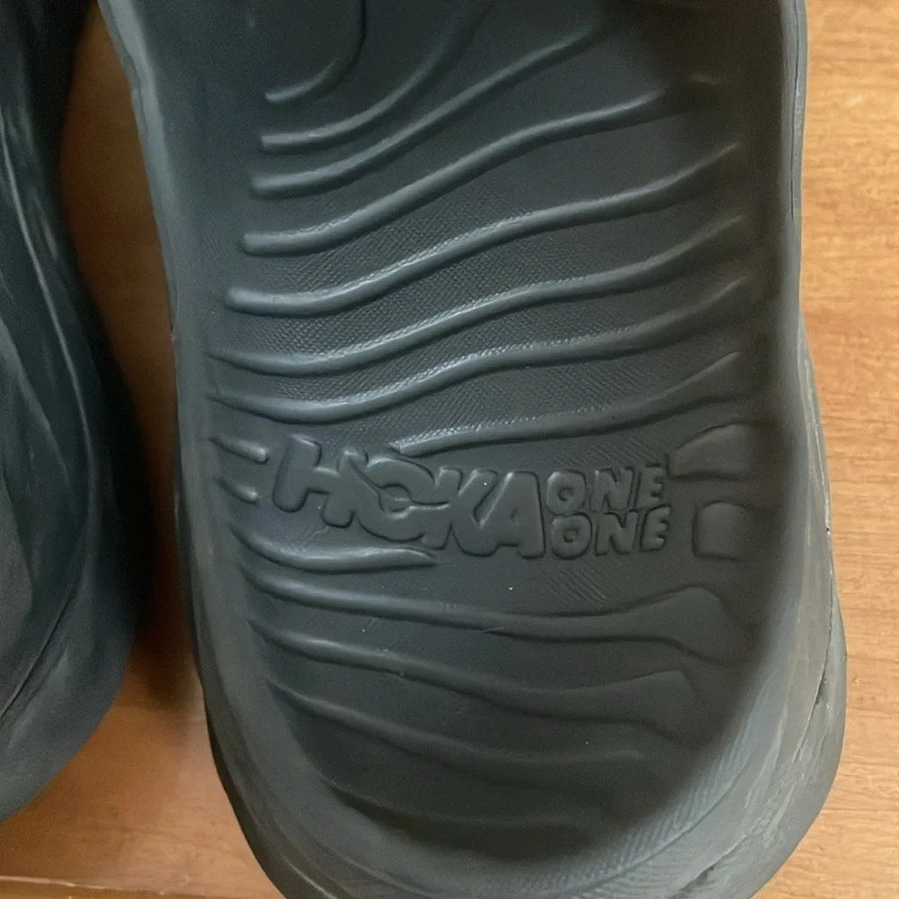 Hoka One One Slider Sandals Size 11